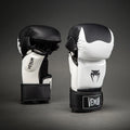 Guantes de Sparring Venum Attack 2.0 - Negro/blanco