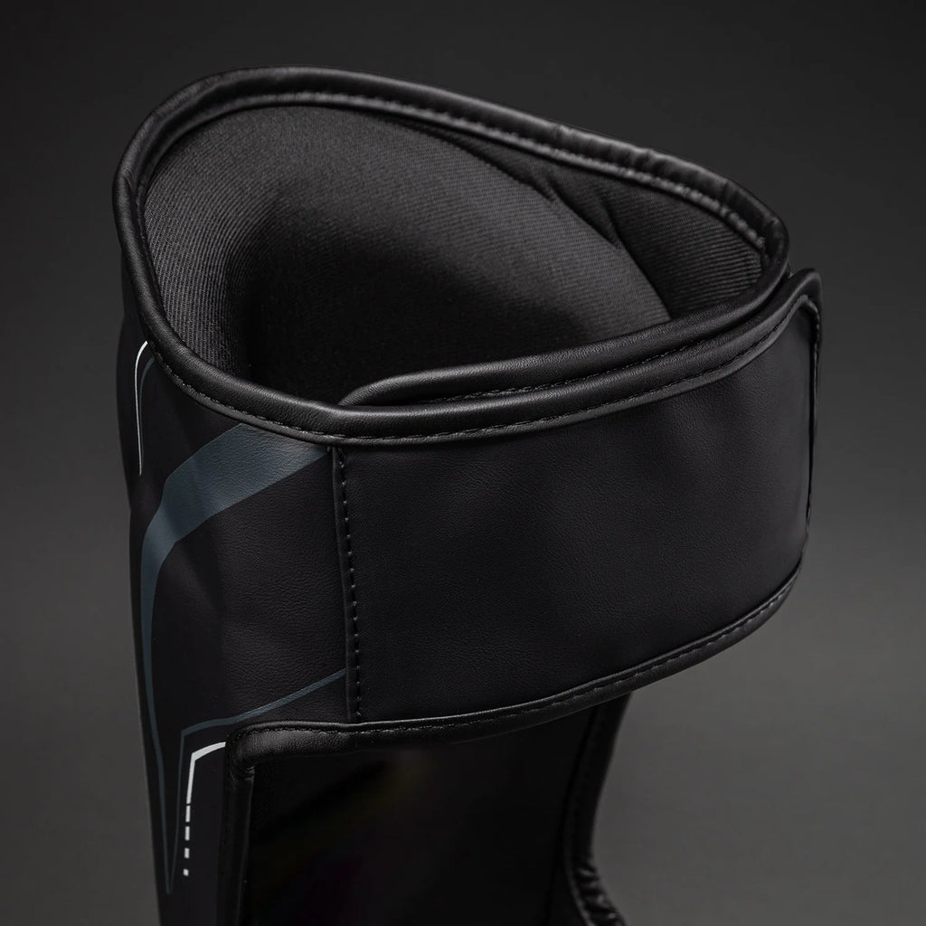 Espinilleras Venum Streamline - Negro/Blanco