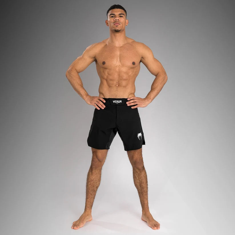 Short de combate Venum Contender
