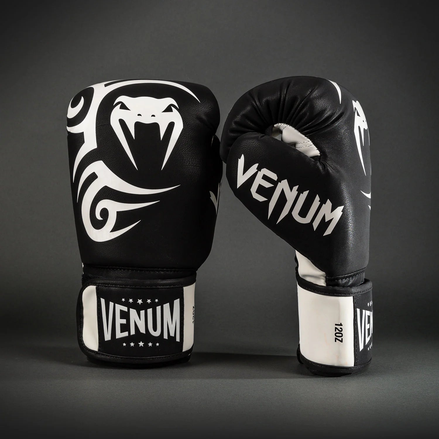 Guantes de boxeo réplica de Venum Mike Tyson - Negro profundo/Blanco óptico