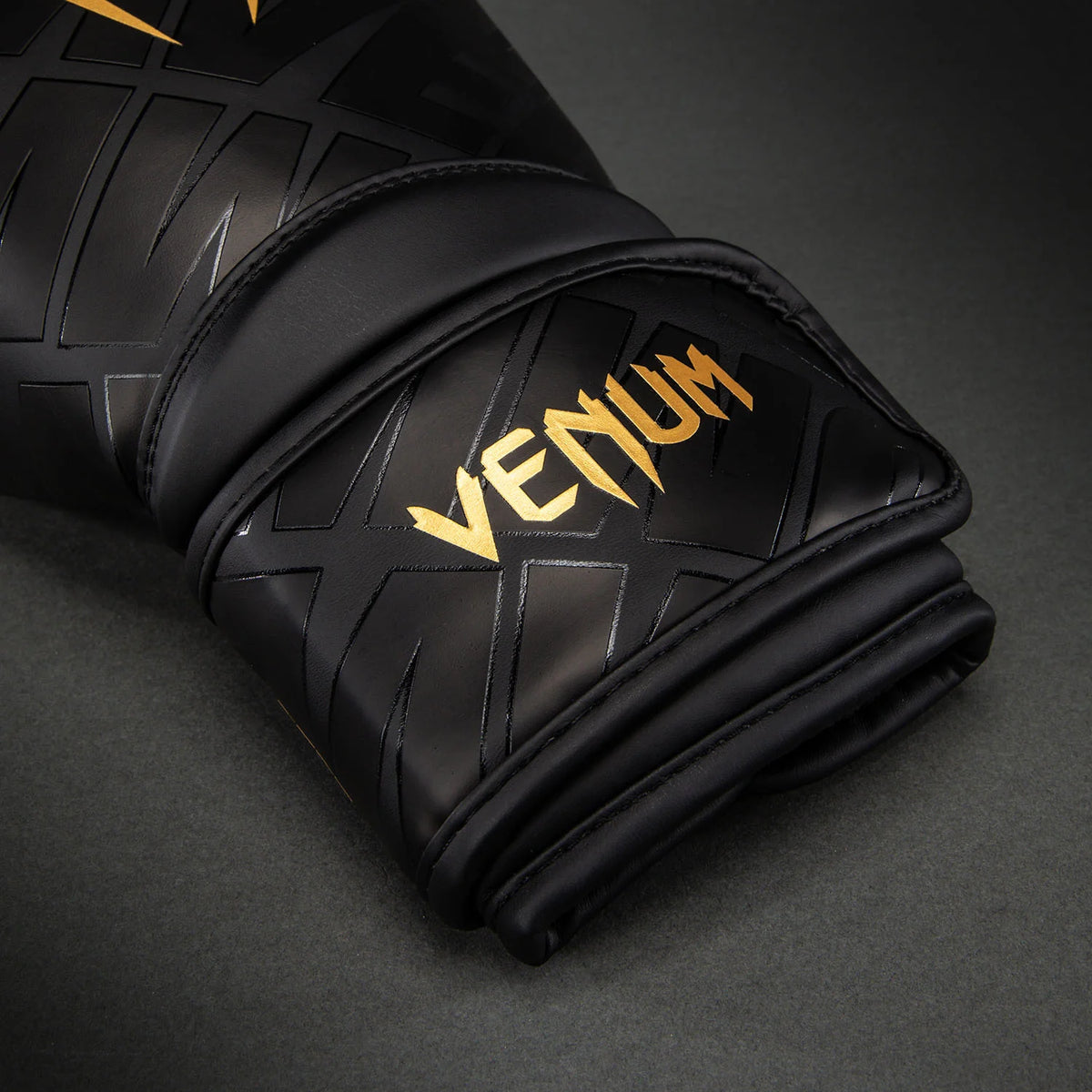 Guantes de boxeo Venum Contender 1.5 XT 3D - Negro/ Oro