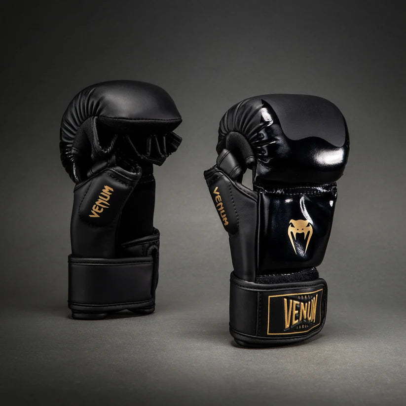 Guantes de Sparring Venum Attack 2.0 - Negro/Oro