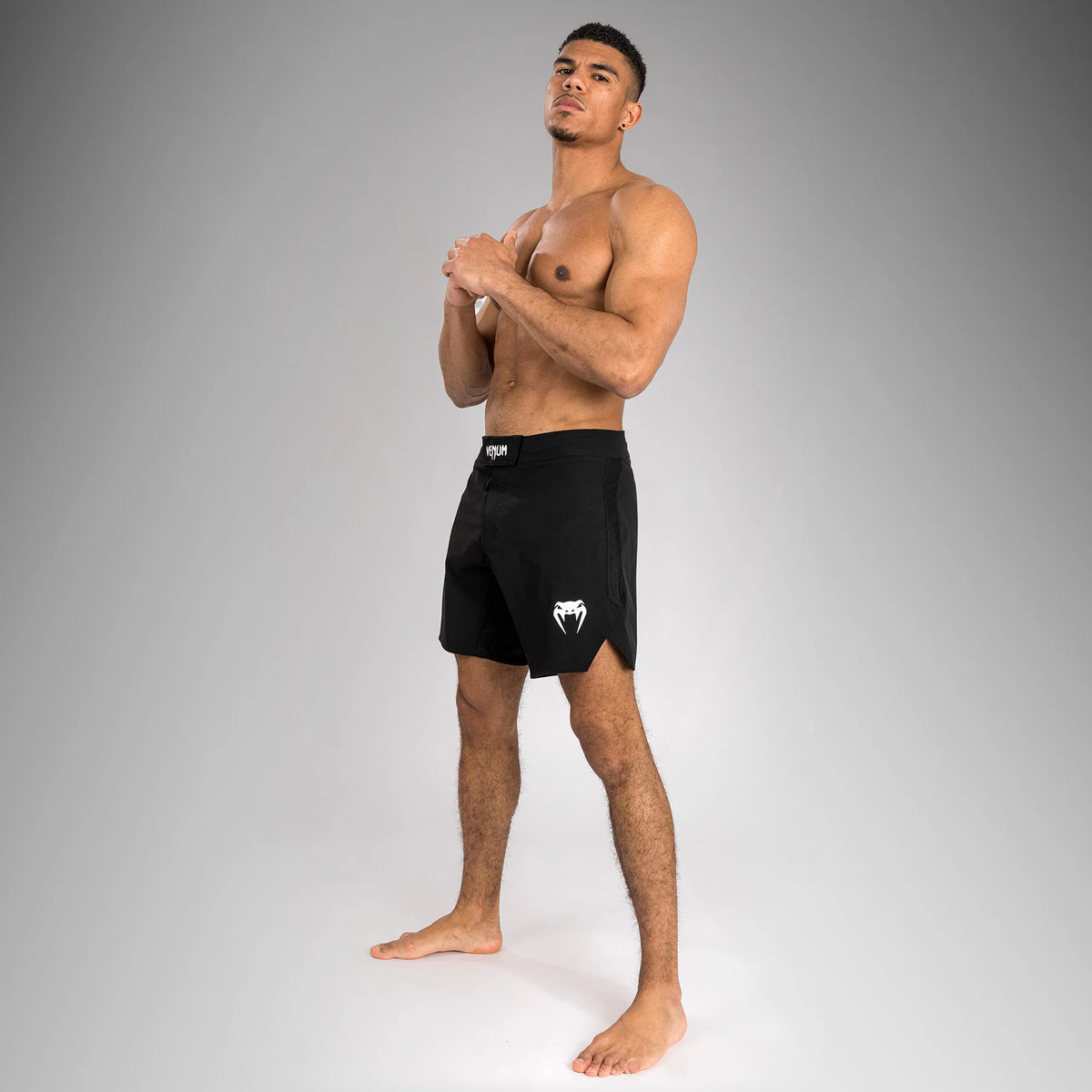 Short de combate Venum Contender